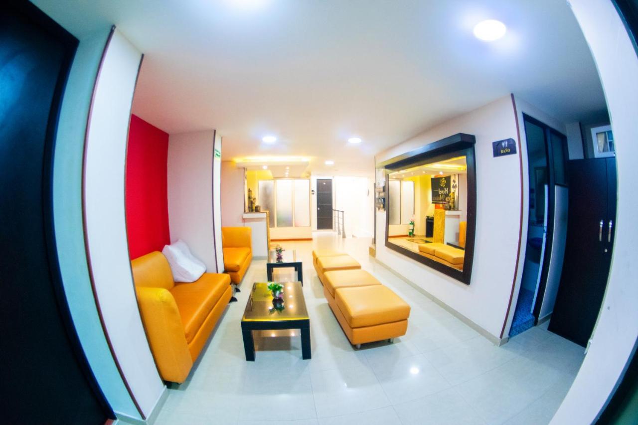 טונחה Hotel Plaza Muisca מראה חיצוני תמונה