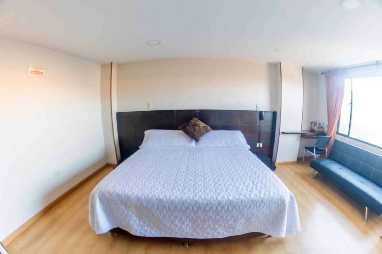 טונחה Hotel Plaza Muisca מראה חיצוני תמונה