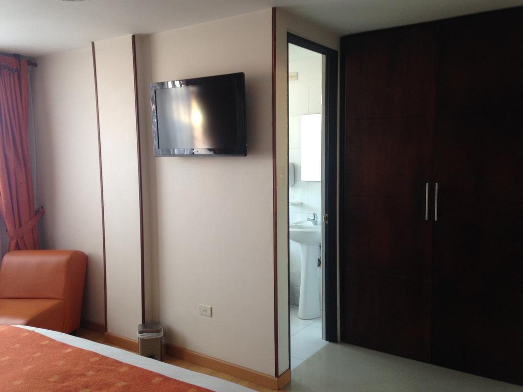 טונחה Hotel Plaza Muisca מראה חיצוני תמונה