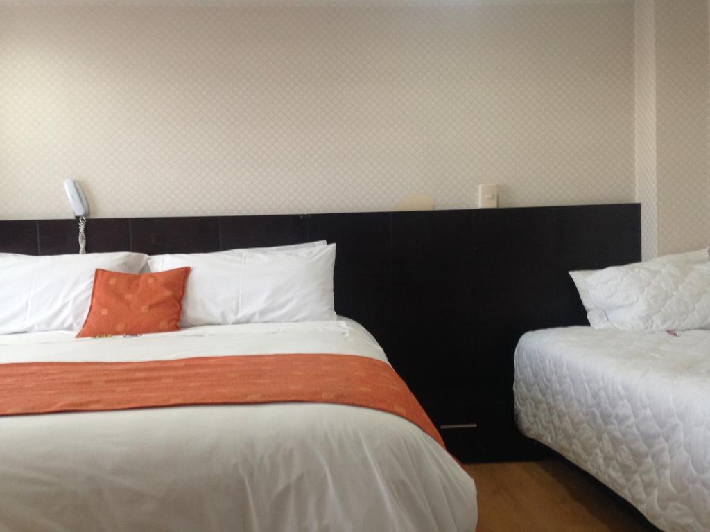 טונחה Hotel Plaza Muisca מראה חיצוני תמונה